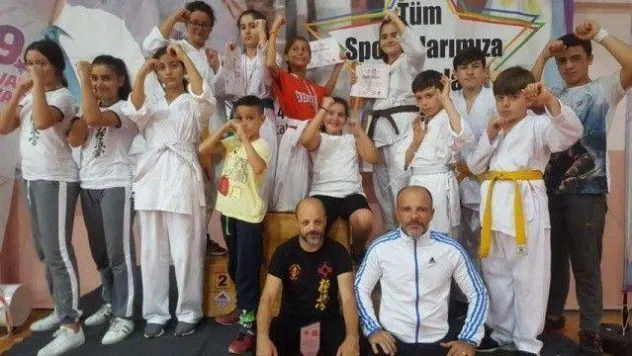 Uzakdoğu sporları madalyaya doymuyor