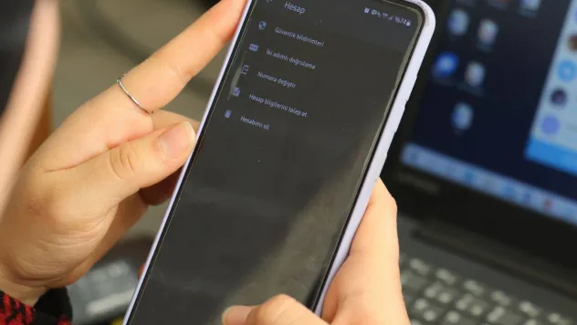 WhatsApp'da 'çevrim içi' gözükmeye son: Kullanıcıların kafası karışık
