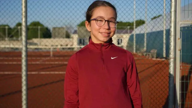 10 yaşında milli takıma seçildi, 16 turnuvada set vermeden şampiyon oldu