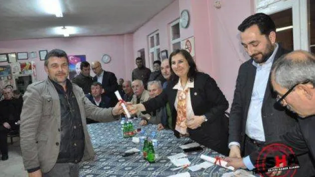 Çayırdere'de ikinci tapu töreni düzenledi