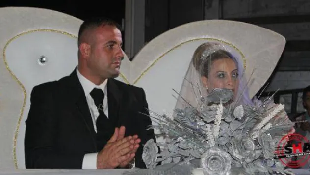 Zoban Ailesi'nin mutlu günü