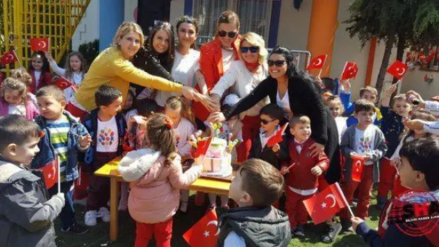 Renkli Balonlar'da çifte kutlama
