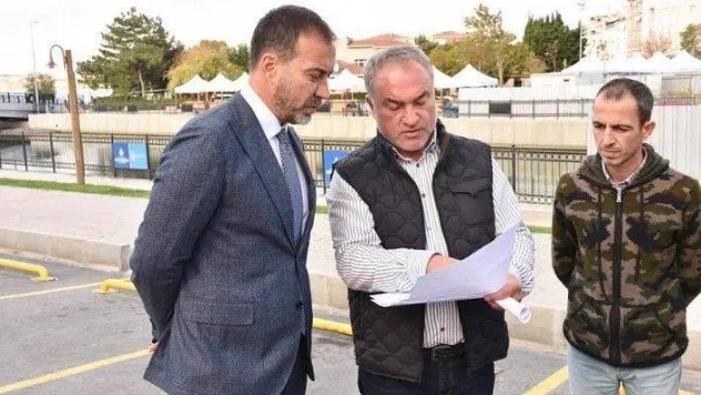 Köy pazarı taşınıyor