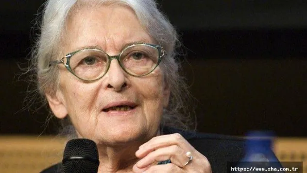 Felsefenin bilge annesi Prof. Dr. Ioanna Kuçuradi