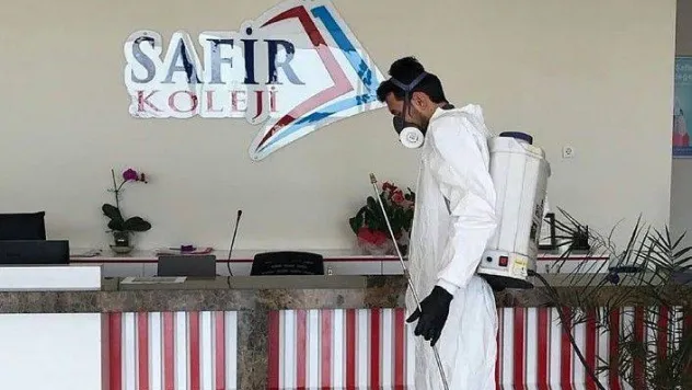 Safir Okulları hijyen çalışmalarını arttırdı