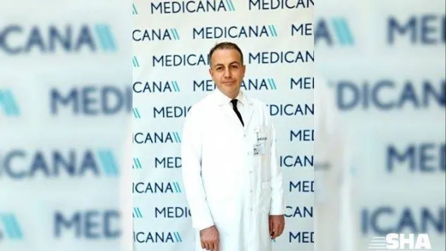 ''Diz protezi ameliyatı, 60 yaş ve üzerindeki hastalar dışında duruma göre 40 yaşındaki hastalara da yapılabilir''