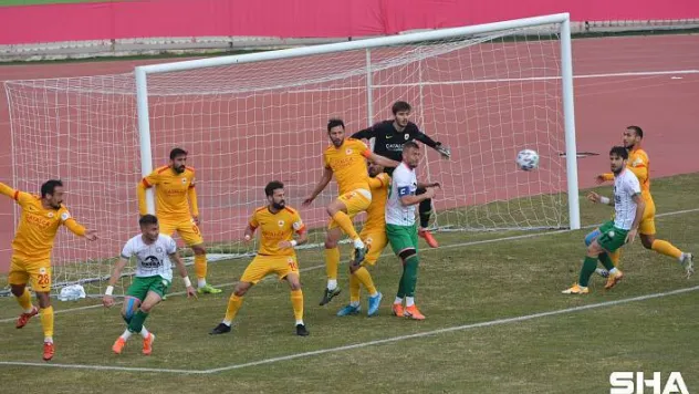 3. Lig: Isparta 32 Spor: 2 - Çatalcaspor: 0