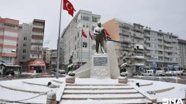 Meteoroloji uyardı: İstanbul'a kar geliyor