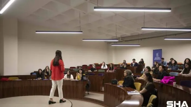 'Yabancı dil travma olmamalı dinleme ve yazma becerisine odaklanılmalı'