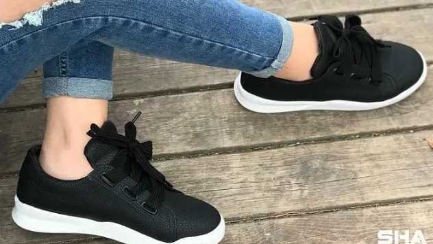Kişinin Kimliğinin Bir Parçası Ayakkabılar