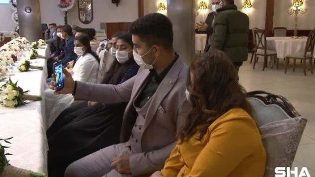 Vali Yerlikaya, Ümraniye'de 12 Roman çiftin nikah şahidi oldu