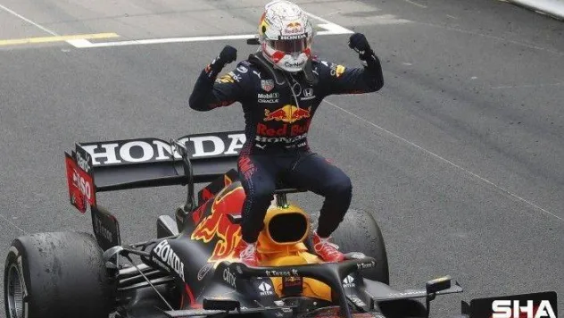 Monako'da zafer Max Verstappen'in
