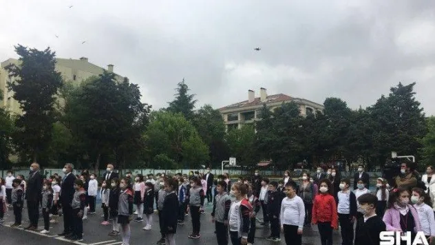 İlkokullar ve anaokullarında yüz yüze eğitim başladı