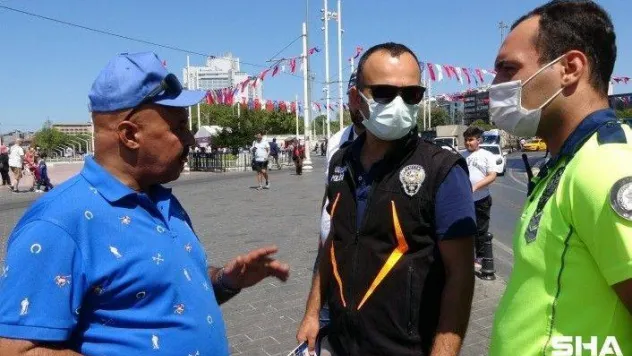 (ÖZEL) Takside çantasını unuttu, parası eksik çıkınca taksiciden şikayetçi oldu