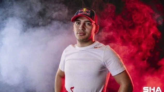 Ayhancan Güven'den Monza'da bir zafer bir podyum