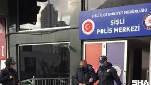 İstanbul'da 250 bin lira dolu çanta hırsızlığı kamerada