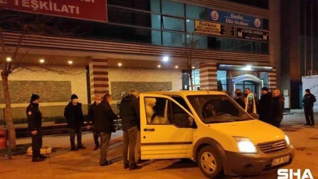 Düğün değil meydan muharebesi: 24 yaralı