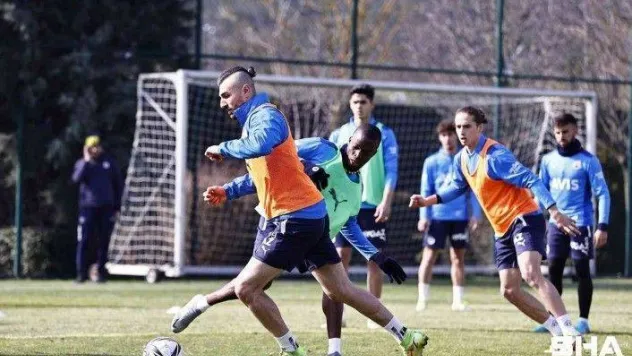 Fenerbahçe'de Kayserispor maçı hazırlıkları başladı