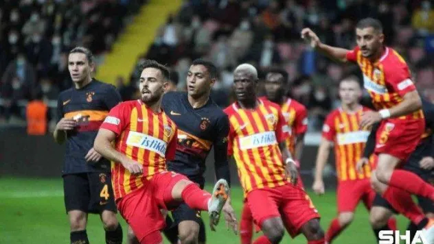 Galatasaray ile Kayserispor 52. randevuda