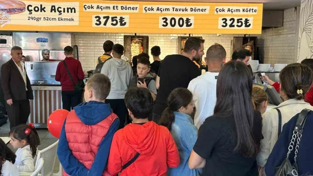 29 Ekim'de tavuk döner ve ayranı 29 liradan sattılar