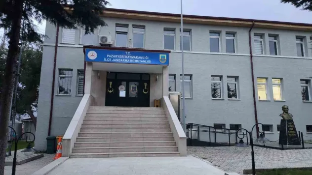 82 yaşındaki kadın 'Askerim' diyen dolandırıcıya altınlarını verdi