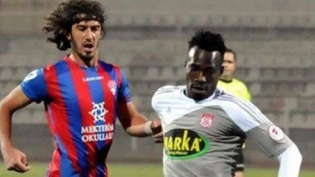 Ahmet Şahbaz Süper lig yolunda…