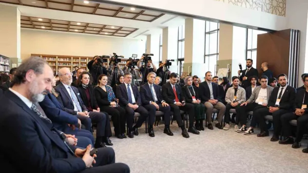 AK Parti Sözcüsü Çelik: 'Siyasi partilerin bir kısmı sadece ideoloji odaklı siyasi cemaatlere dönüşüyor'