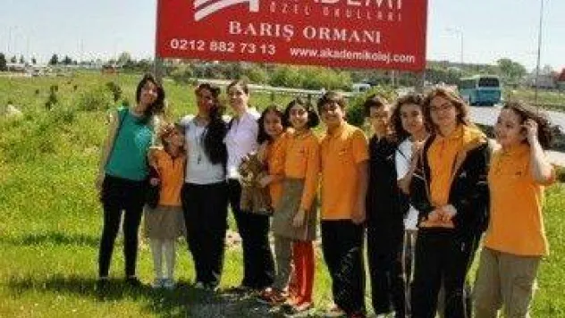 Akademi Kolejinden Barış Ormanı