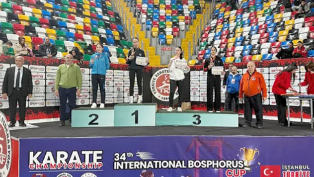 Alara Akbaş'tan Büyük Başarı: Silivri Karate Kulübü Sporcusu Boğaziçi Şampiyonu Oldu