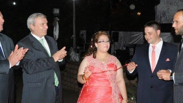 Albayrak'lardan festival gibi nişan