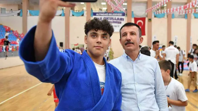 Altındağ Belediyesi, Yaz Okulları Festivali düzenledi