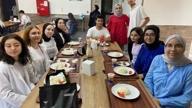 Altınküre Fen ve Anadolu Lisesi'nde geleneksel mezunlar buluşması