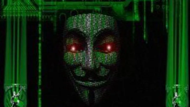 Anonymous Interpol'den intikam aldı