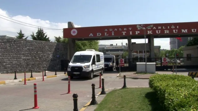 Arnavutköy'de babası tarafından vurulan Mutlucan Ateş'in cenazesi Adli Tıp Kurumu'ndan teslim alındı