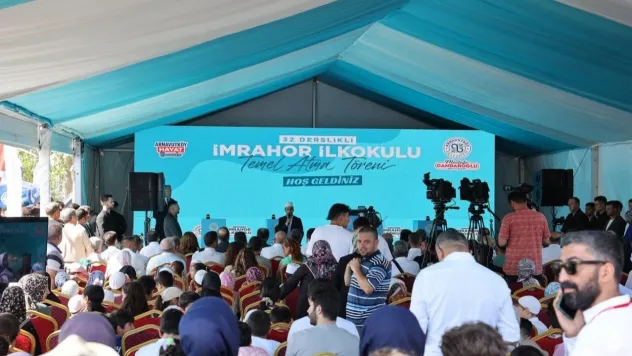 Arnavutköy'de eğitime dev yatırım: 32 derslikli ilkokulun temeli atıldı