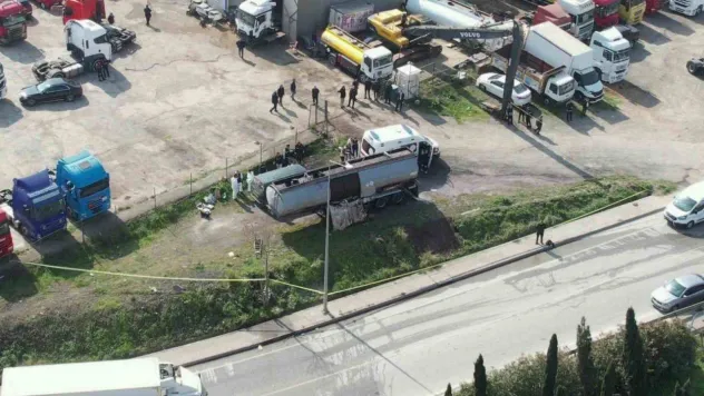 Ataşehir'de yanan yakıt tankeri havadan görüntülendi