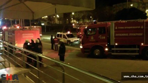 AVM'de çıkan yangın İtfaiyeyi alarma geçirdi