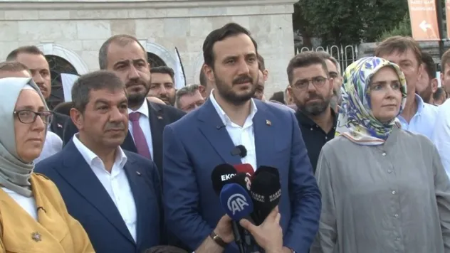 Ayasofya'nın ibadete açılışının 5. yılı için sabah namazı programı düzenlendi.