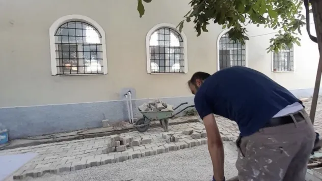 Babaeski'de imamdan örnek davranış