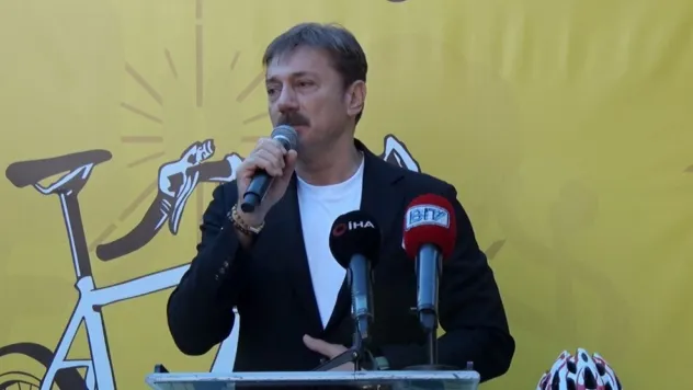 Bahçelievler Belediye Başkanı Bahadır: 'Her ay 100 tane bisiklet dağıtıyoruz'