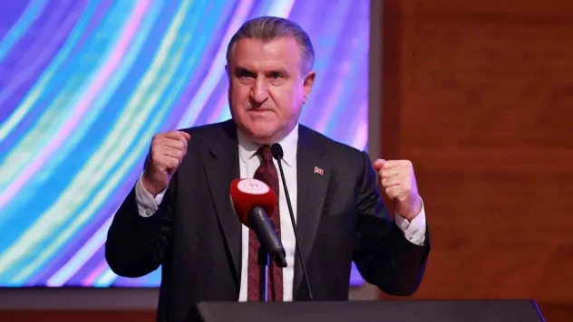 Bakan Bak'tan Ampute Futbol Milli Takımı için tebrik mesajı