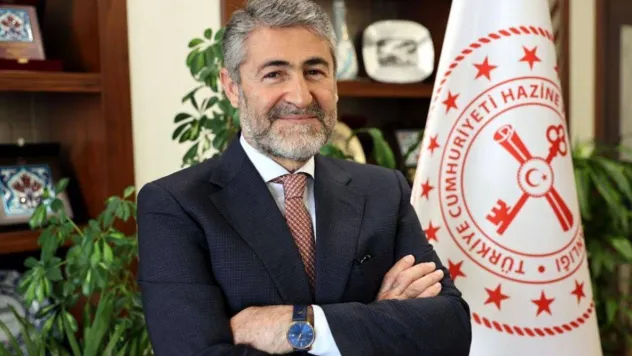 Bakan Nebati: '100 milyar liralık Hazine Faiz Destekli Kredi Paketi yürürlüğe girmiştir'