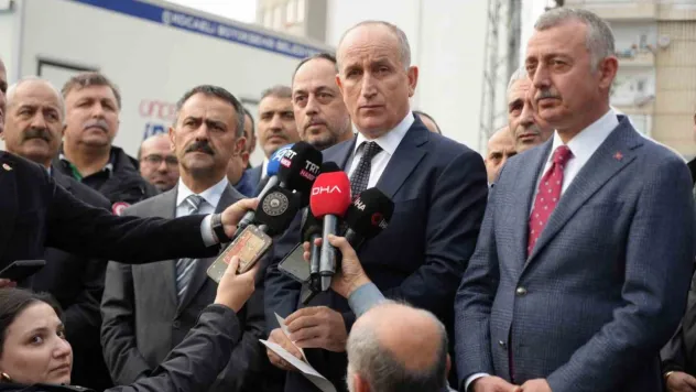 Bakan Yardımcısı Bulut: 'Bu binanın zarar görmesinde zemin önemli bir etken olmuş'