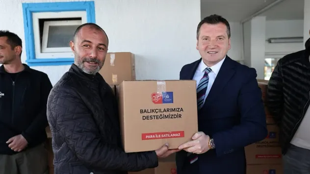 Balıkçılara Boya Desteği Sürüyor