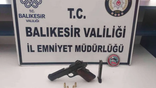 Balıkesir'de polisten 55 şahsa 'Huzur' operasyonu
