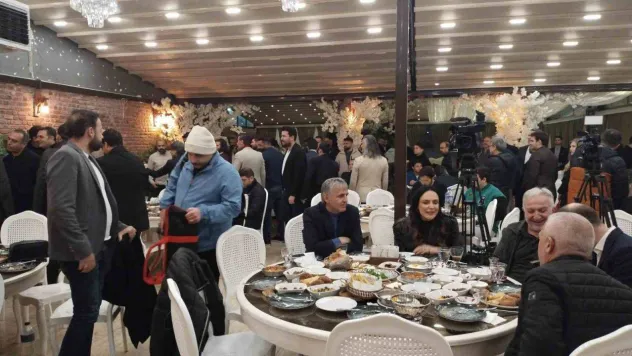 Basın mensupları Tuzla'da sahurda buluştu