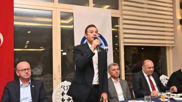 Başkan Ahmet Akın'ın ilk ilçe ziyareti baba ocağı Gönen'e
