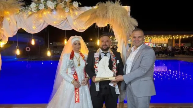 Başkan Dilsiz, Bayırköy'de ailelerin mutlu günlerinde yanlarında oldu