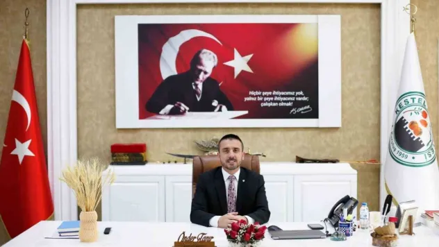 Başkan Tanır, ''Milletimiz gelecek kuşaklara eşsiz bir örnek sergilemiştir''