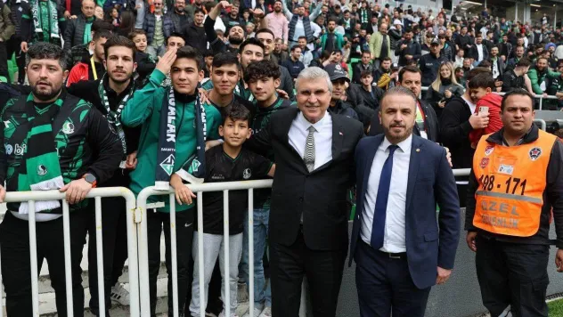 Başkan Yüce'den Sakaryaspor için şampiyonluk mesajı: